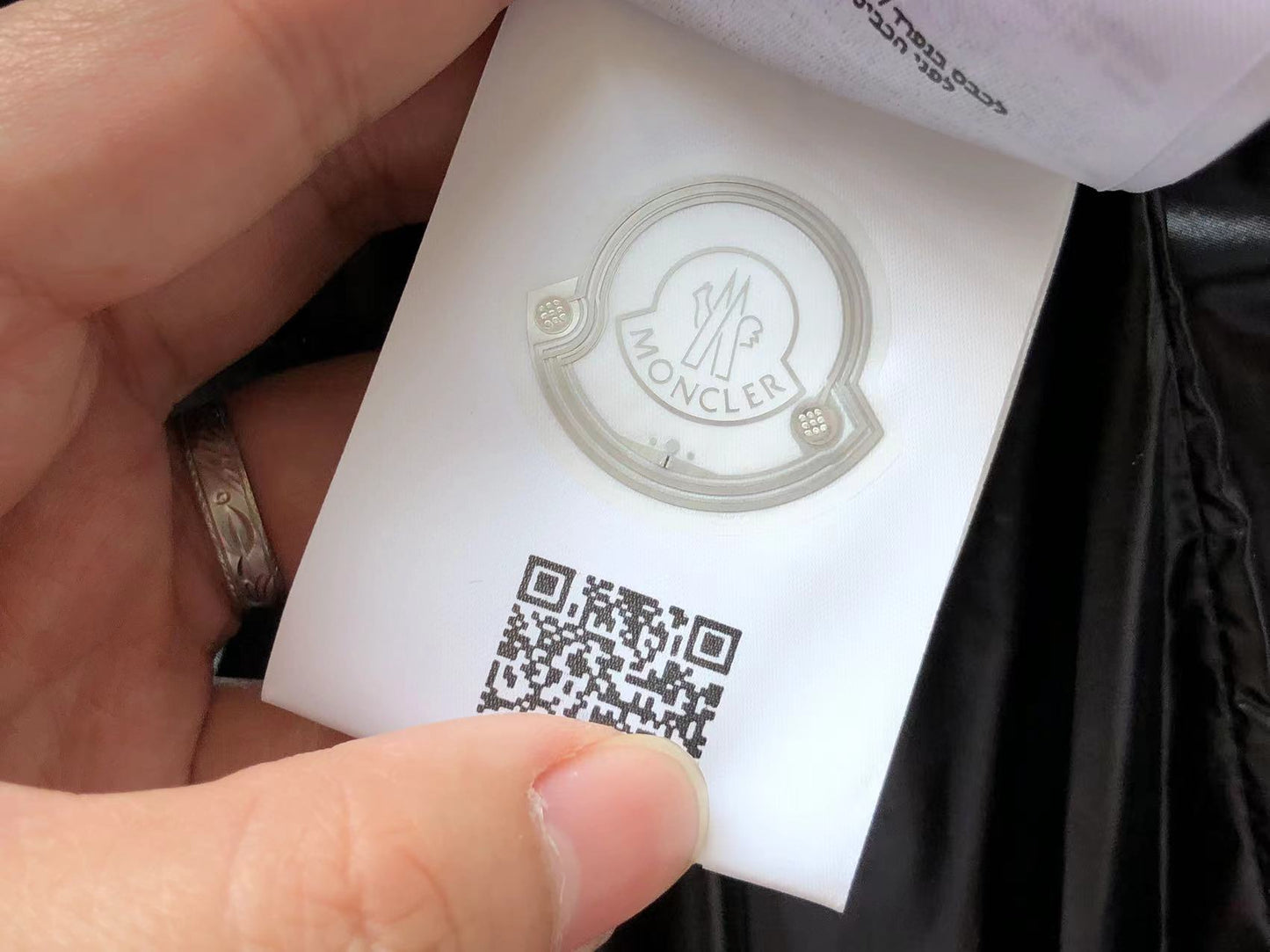 Moncler Women Geacă - prezentare produs