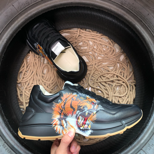 Gucci Rython Negru Tiger - prezentare produs