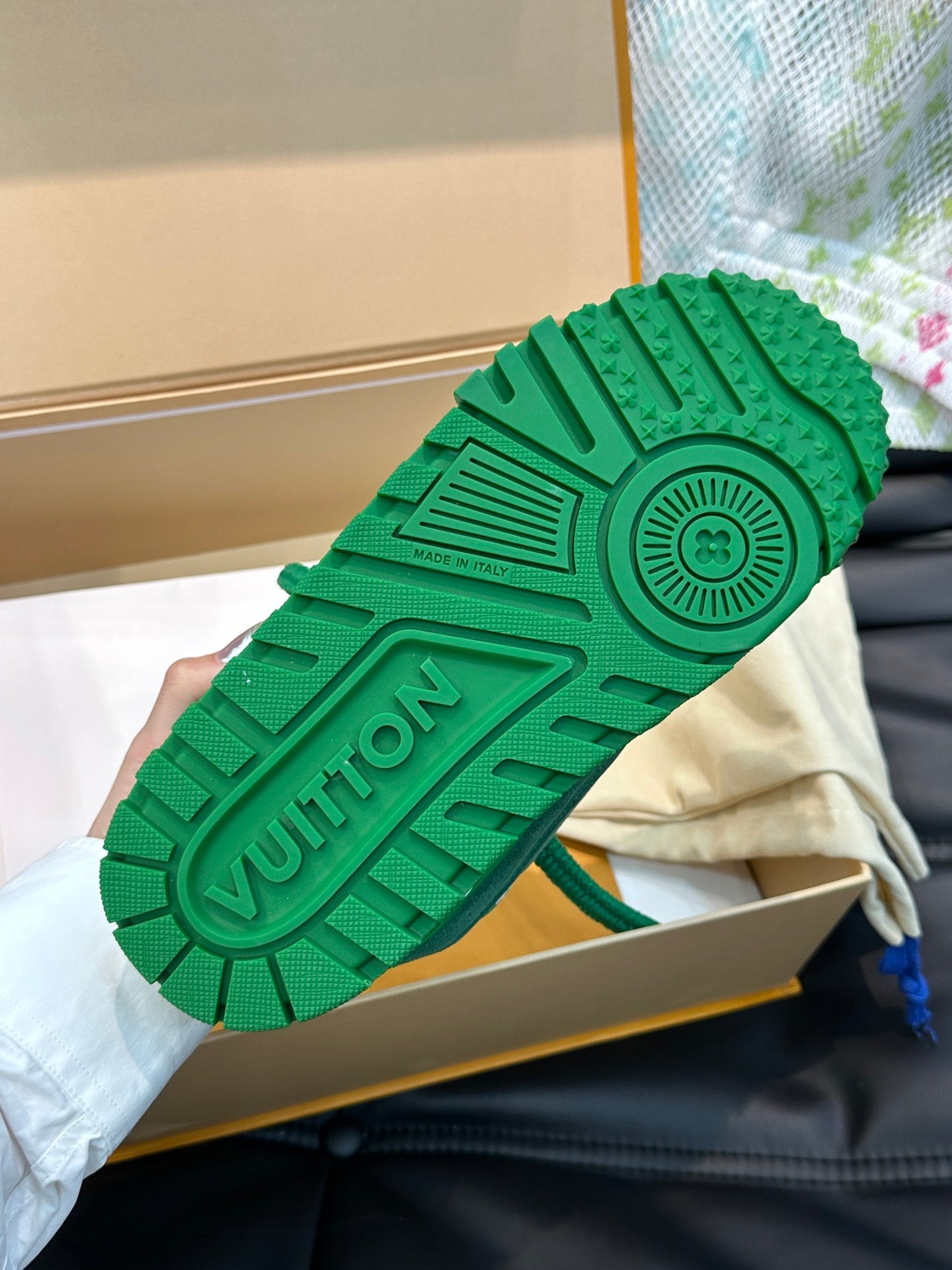 Louis Vuitton LV Pantofi sport Maxi Verde - prezentare produs