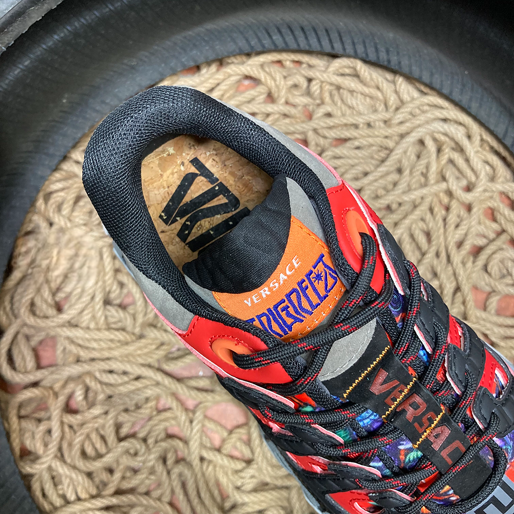 Versace Pantofi sport - prezentare produs
