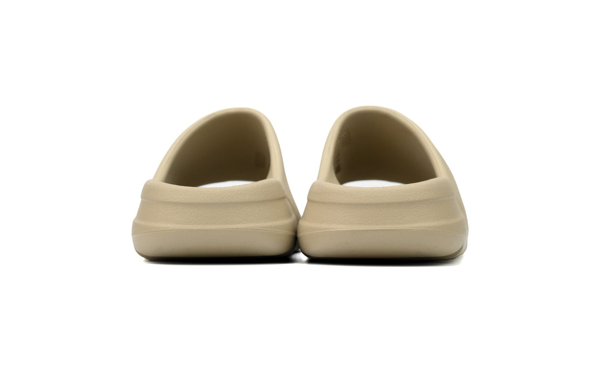 Adidas Yeezy Yeezy Slides Pure - prezentare produs