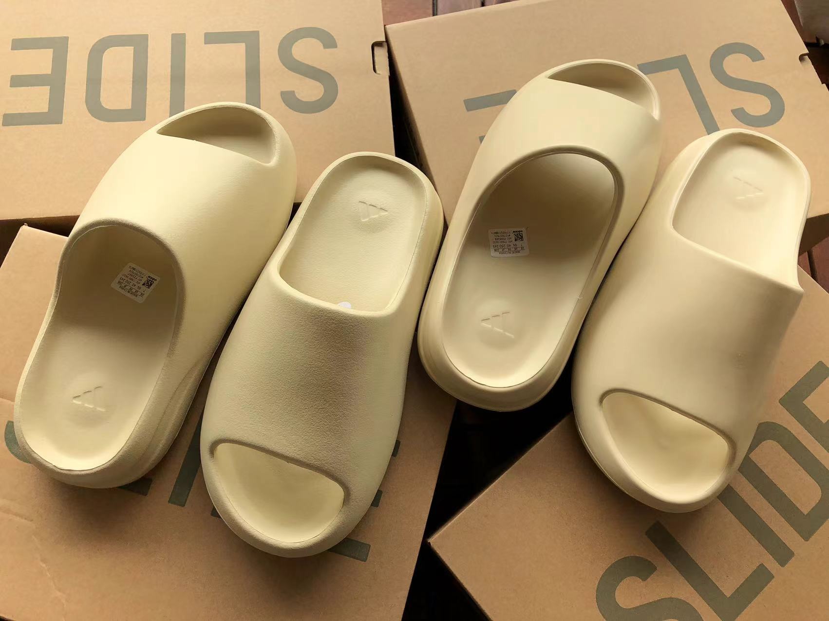 Adidas Yeezy Yeezy Slide Crem - prezentare produs