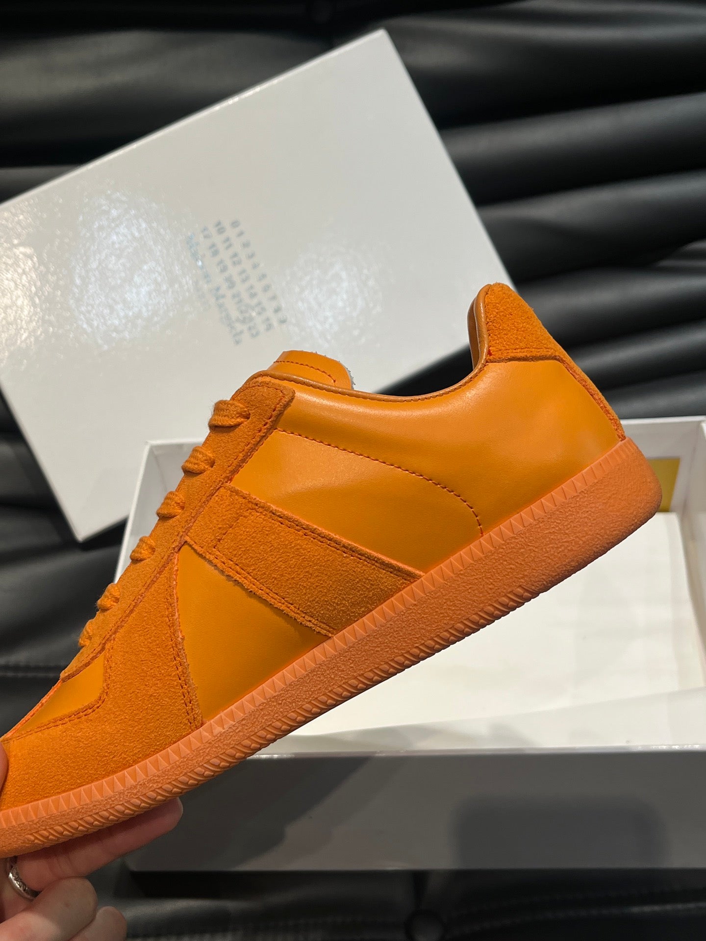 Maison Margiela Trainers Portocaliu - prezentare produs