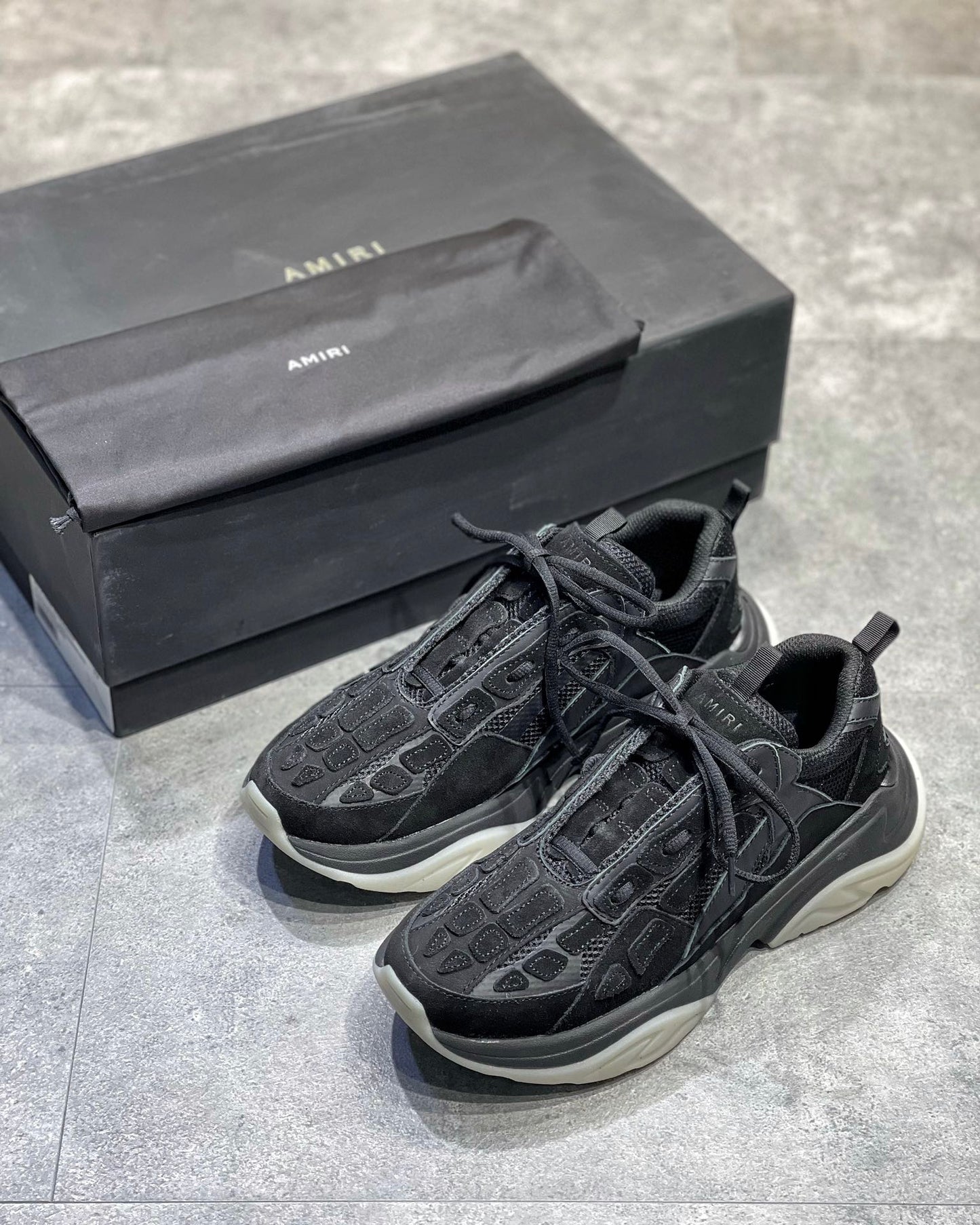 Amiri Skeleton Negru - prezentare produs
