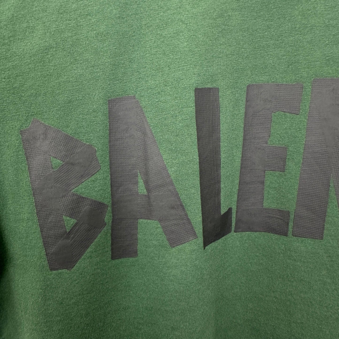 Balenciaga T Cămașă Exclusive - prezentare produs