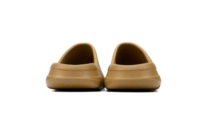 Adidas Yeezy Yeezy Slides Light Maro - prezentare produs