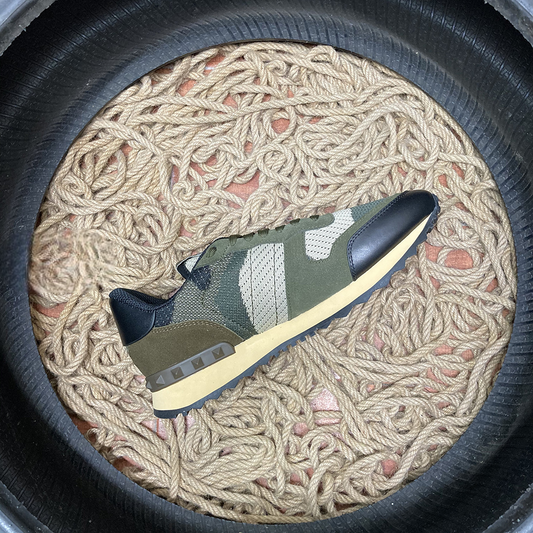 Valentino Rockrunner Camouflage - prezentare produs