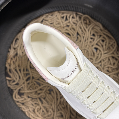 Alexander McQueen Roz - prezentare produs