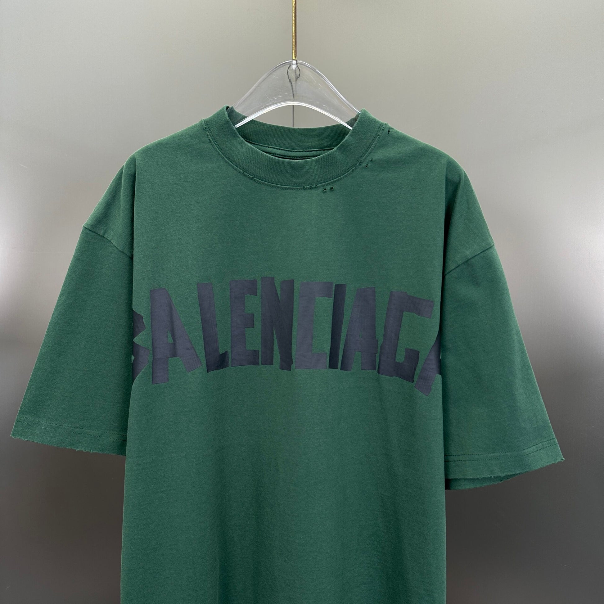 Balenciaga T Cămașă Exclusive - prezentare produs
