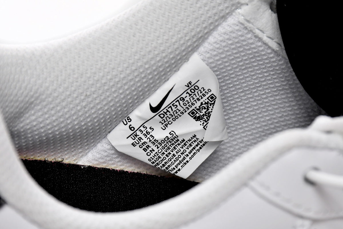 Nike Air Force 1 Low Carabiner Swoosh - prezentare produs