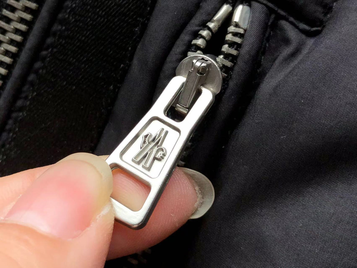 Moncler X Alyx Geacă Removable Hood - prezentare produs