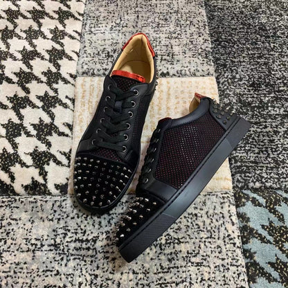 Christian Louboutin Negru Roșu Line Spikes Low - prezentare produs