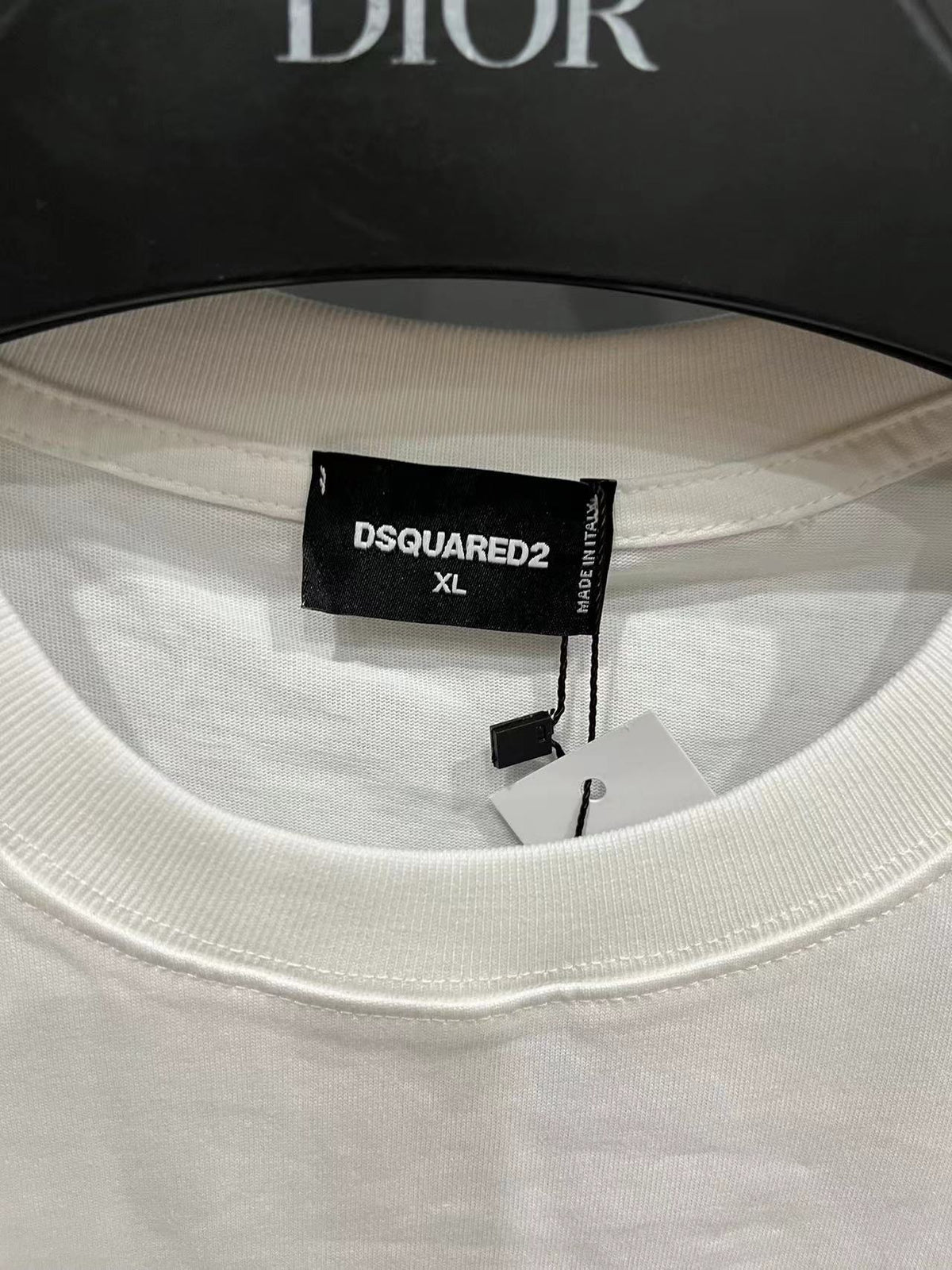 Dsquared2 T Cămașă Dt026 - prezentare produs