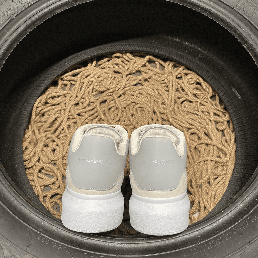 Alexander Mcqueen 32 - prezentare produs