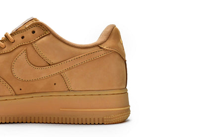 Nike Air Force Supreme In Pantofi sport - prezentare produs