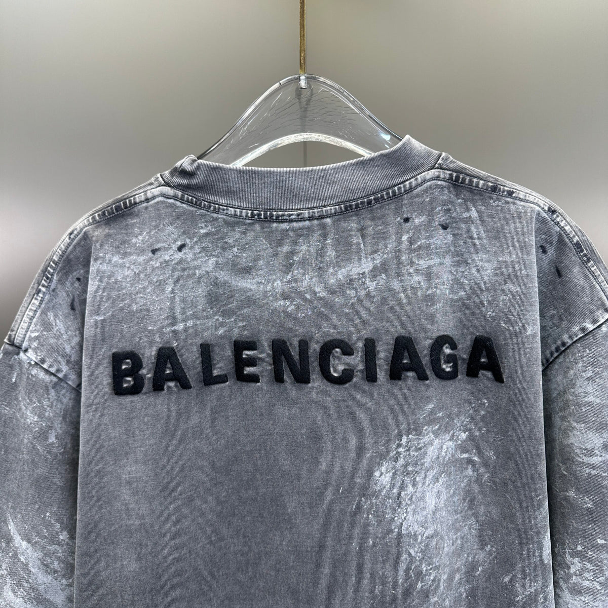 Balenciaga T Cămașă Exclusive - prezentare produs