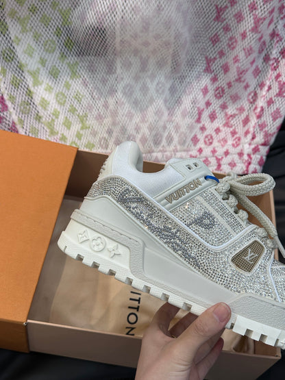 Louis Vuitton LV Trainers Maxi Gri Stones - prezentare produs