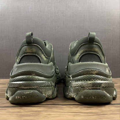 Balenciaga Triple S Army Pantofi sport - prezentare produs