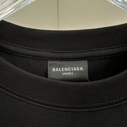 Balenciaga T Cămașă Exclusive - prezentare produs