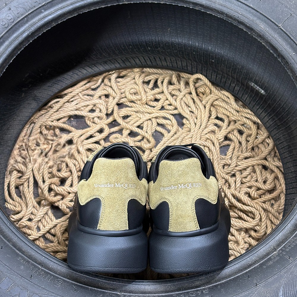 Alexander McQueen Galben Negru - prezentare produs
