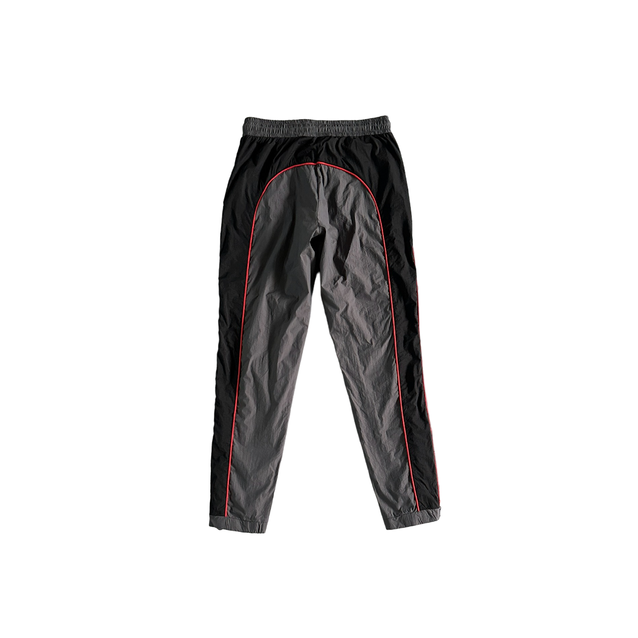 Trapstar Irongate Shellsuit Negru Roșu Trening - prezentare produs