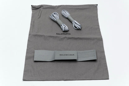 Balenciaga Track Alb Negru - prezentare produs