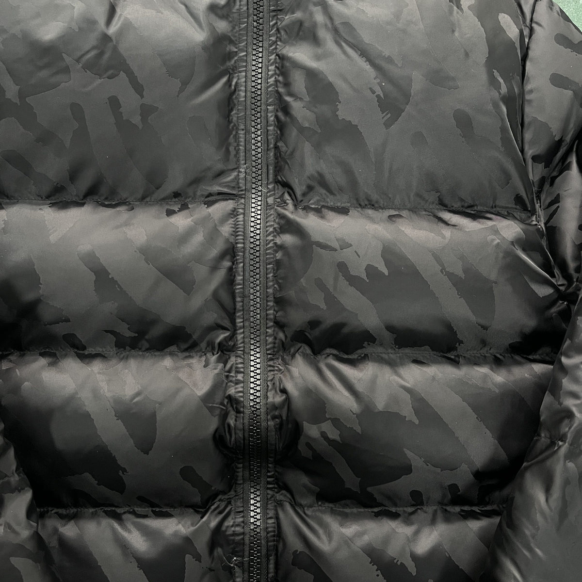Trapstar Jacquard Puffer Geacă - prezentare produs