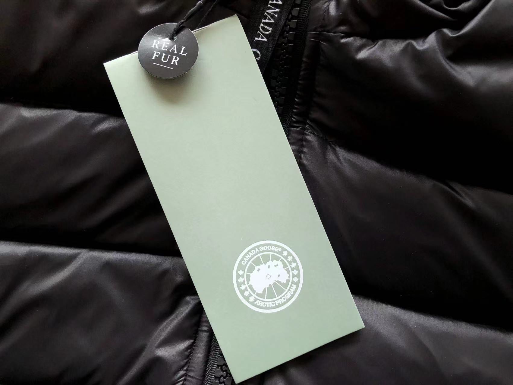 Canada Goose Down Geacă - prezentare produs