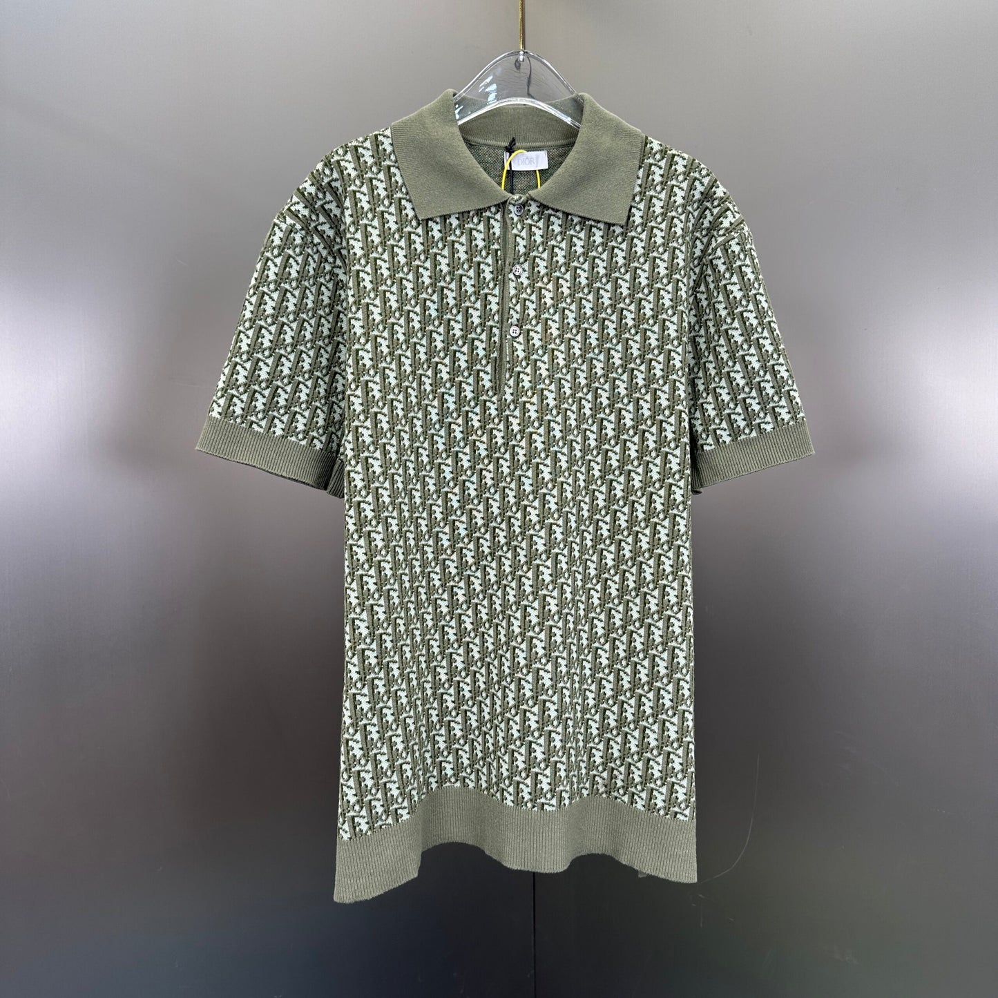 Dior Tricou Exclusive - prezentare produs