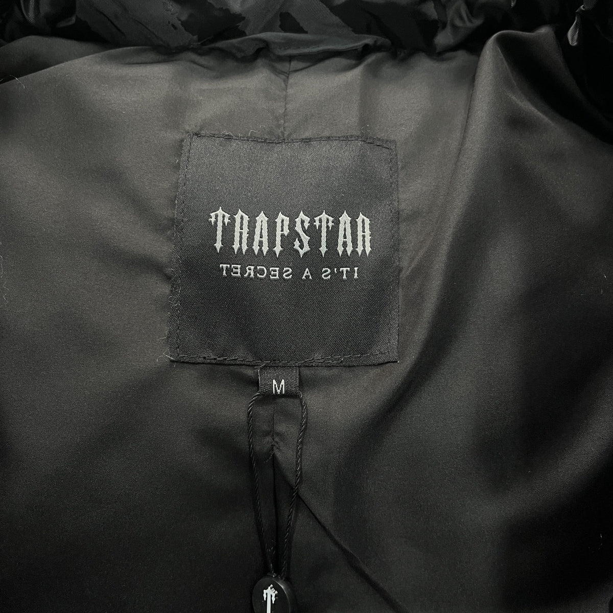 Trapstar Jacquard Puffer Geacă - prezentare produs