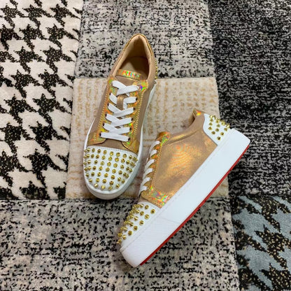 Christian Louboutin Fade Color Auriu Spikes Low - prezentare produs