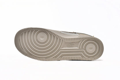 Nike Air Force 1 Low Bling - prezentare produs