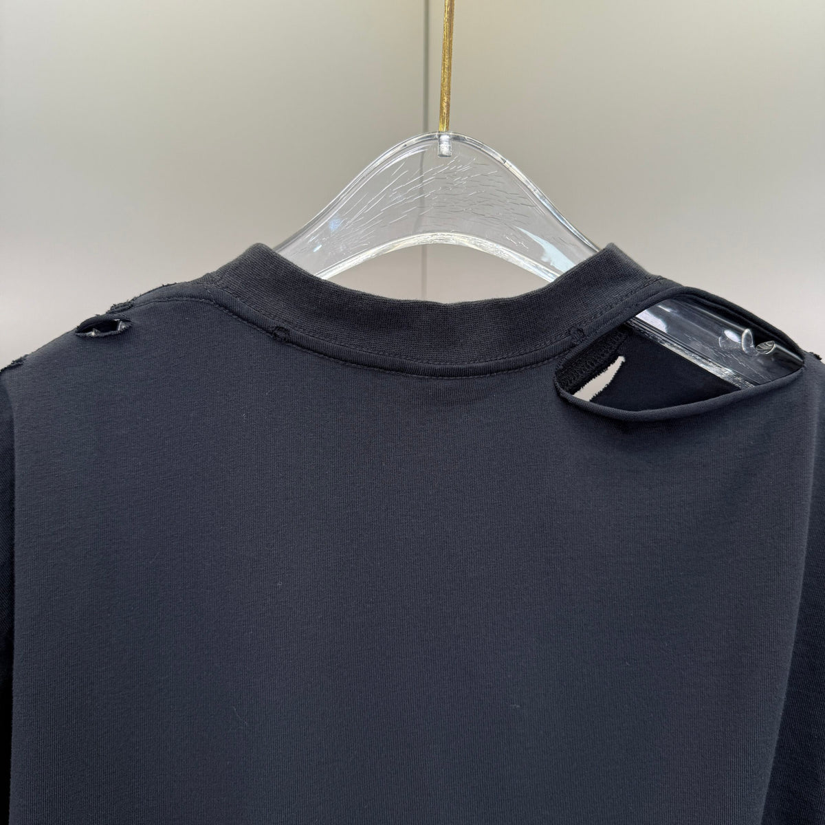 Balenciaga T Cămașă Exclusive - prezentare produs