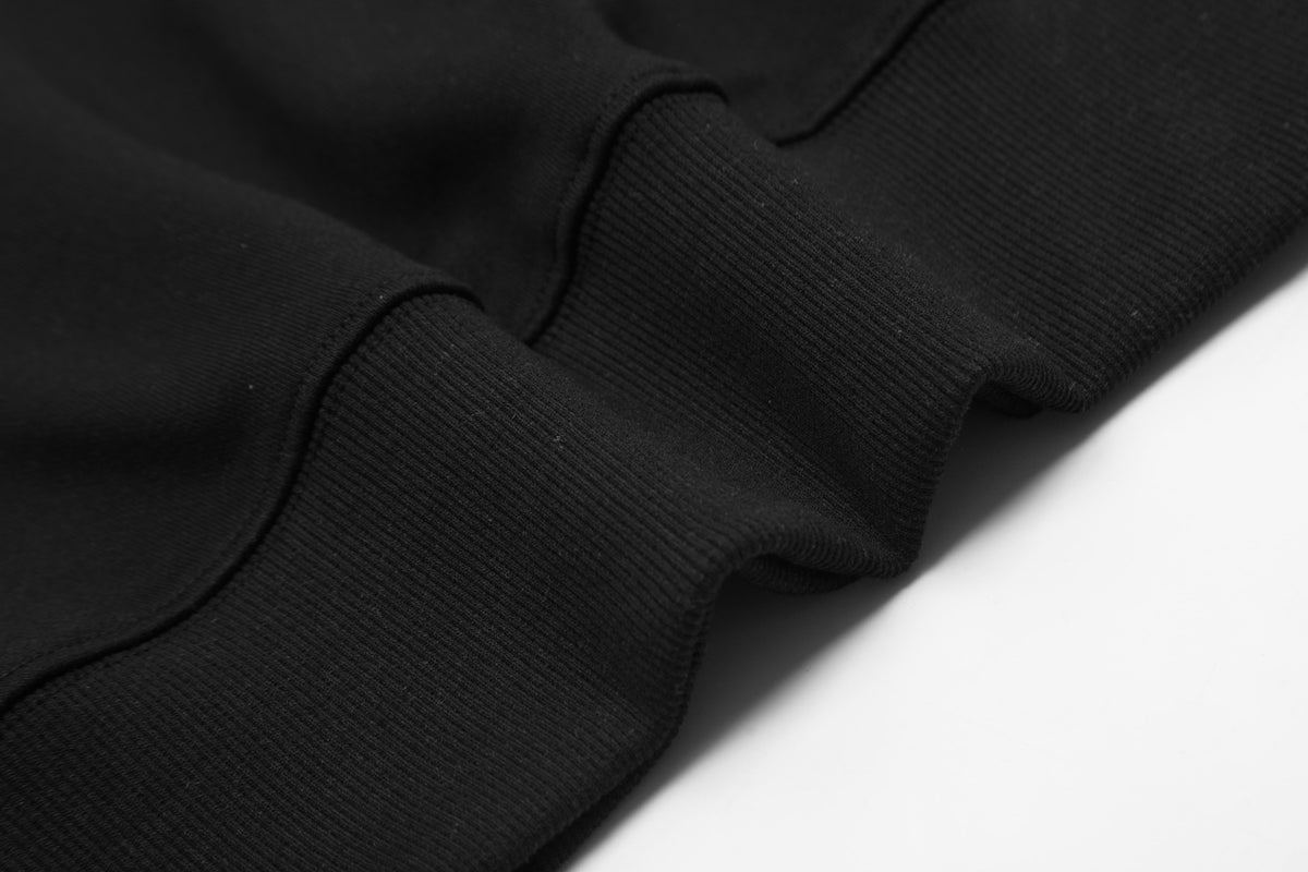 Ami Paris Pulover Negru - prezentare produs