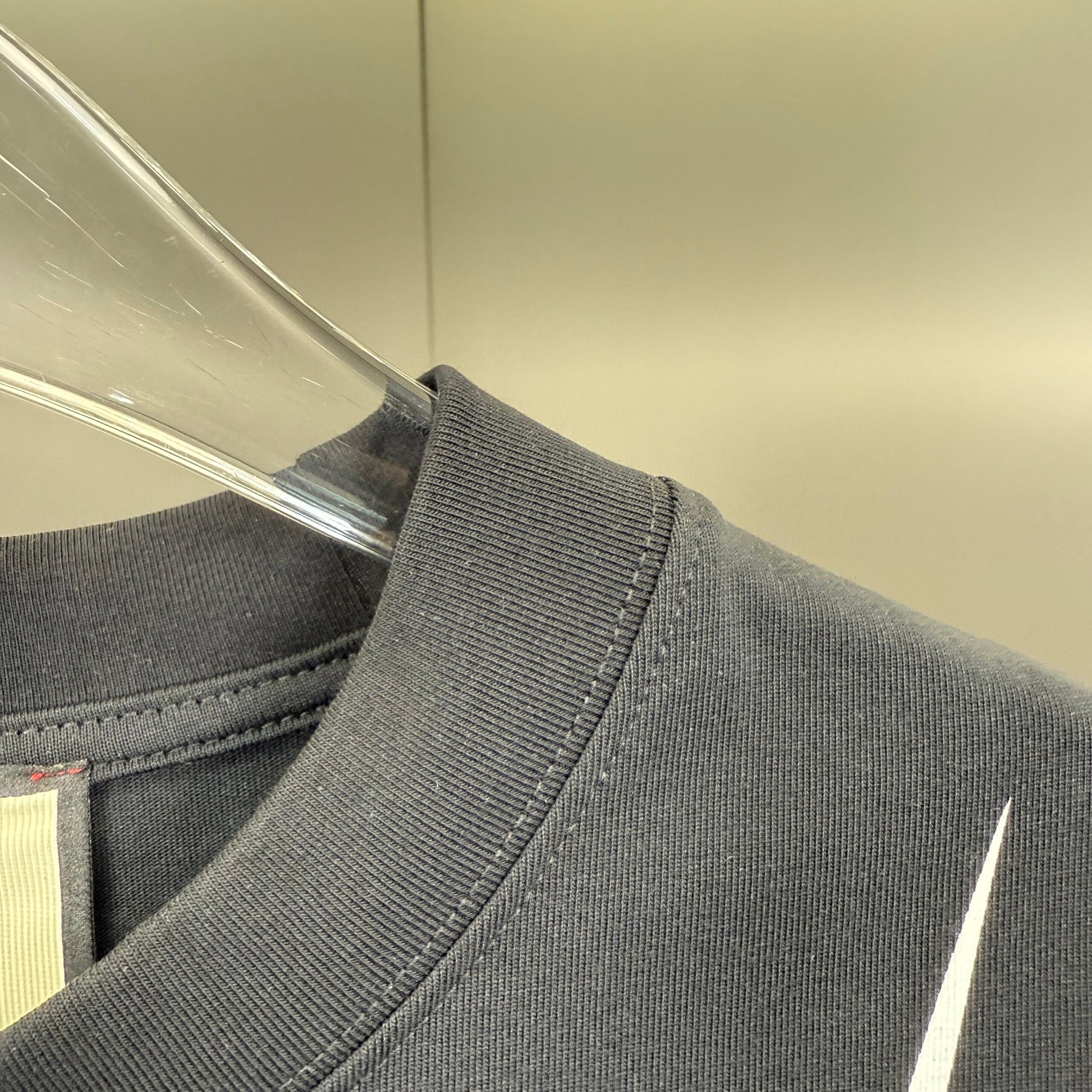 Gucci T Cămașă Exclusive - prezentare produs