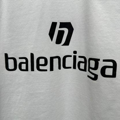 Balenciaga T Cămașă Exclusive - prezentare produs