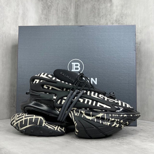 Balmain Unicorn Pattern - prezentare produs
