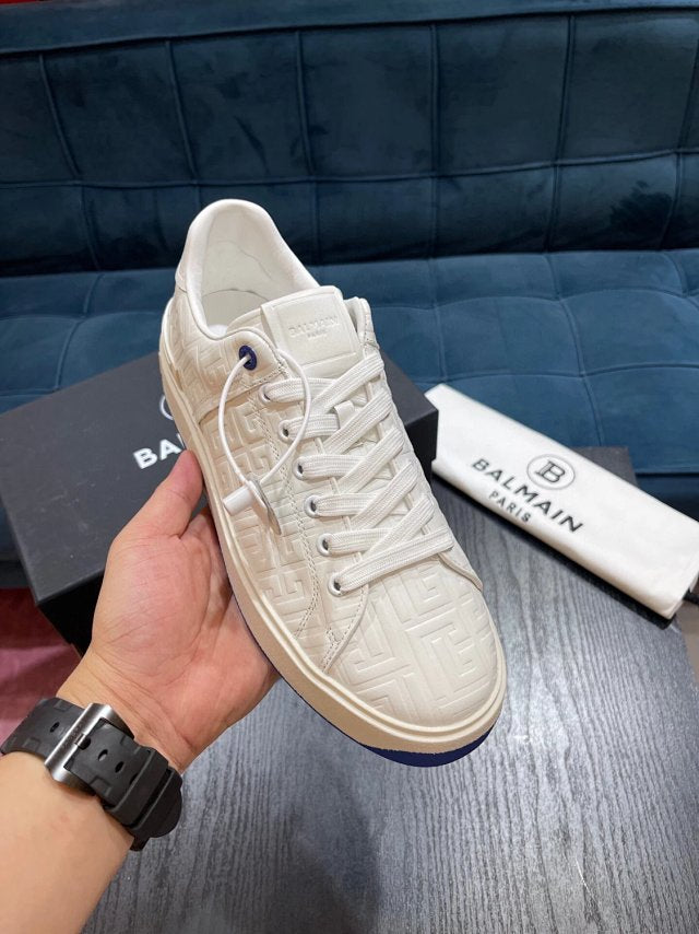 Balmain Casual Piele Alb - prezentare produs