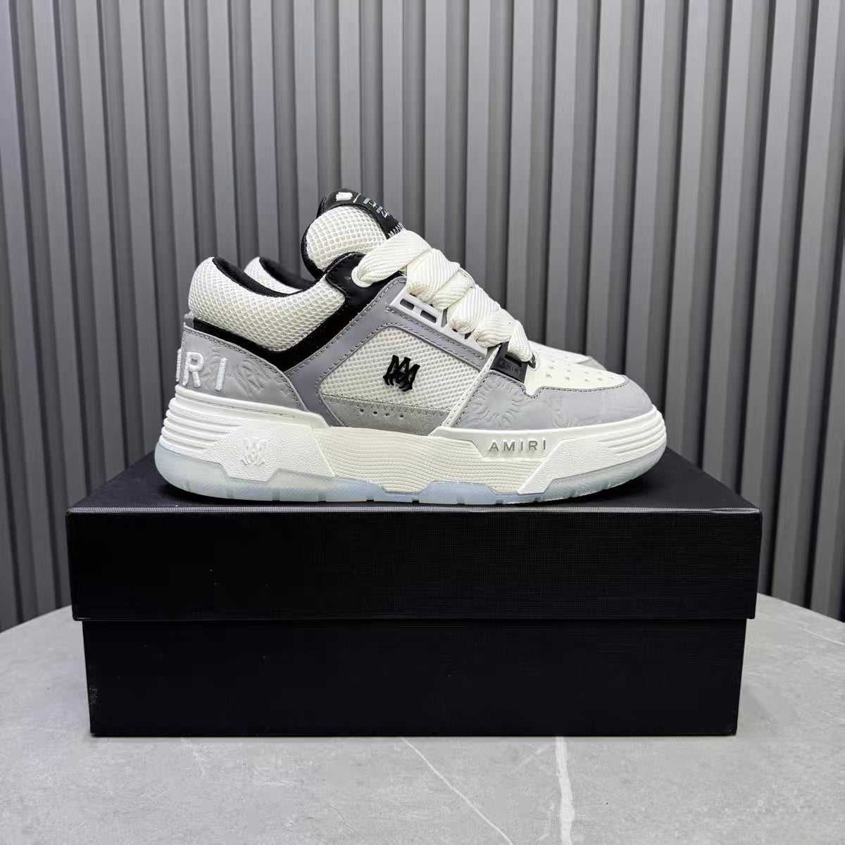 Amiri Ma 1 Exclusive - prezentare produs