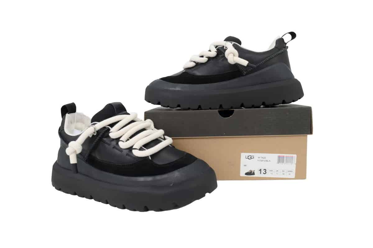 UGG Clasic Hybrid Ghete - prezentare produs