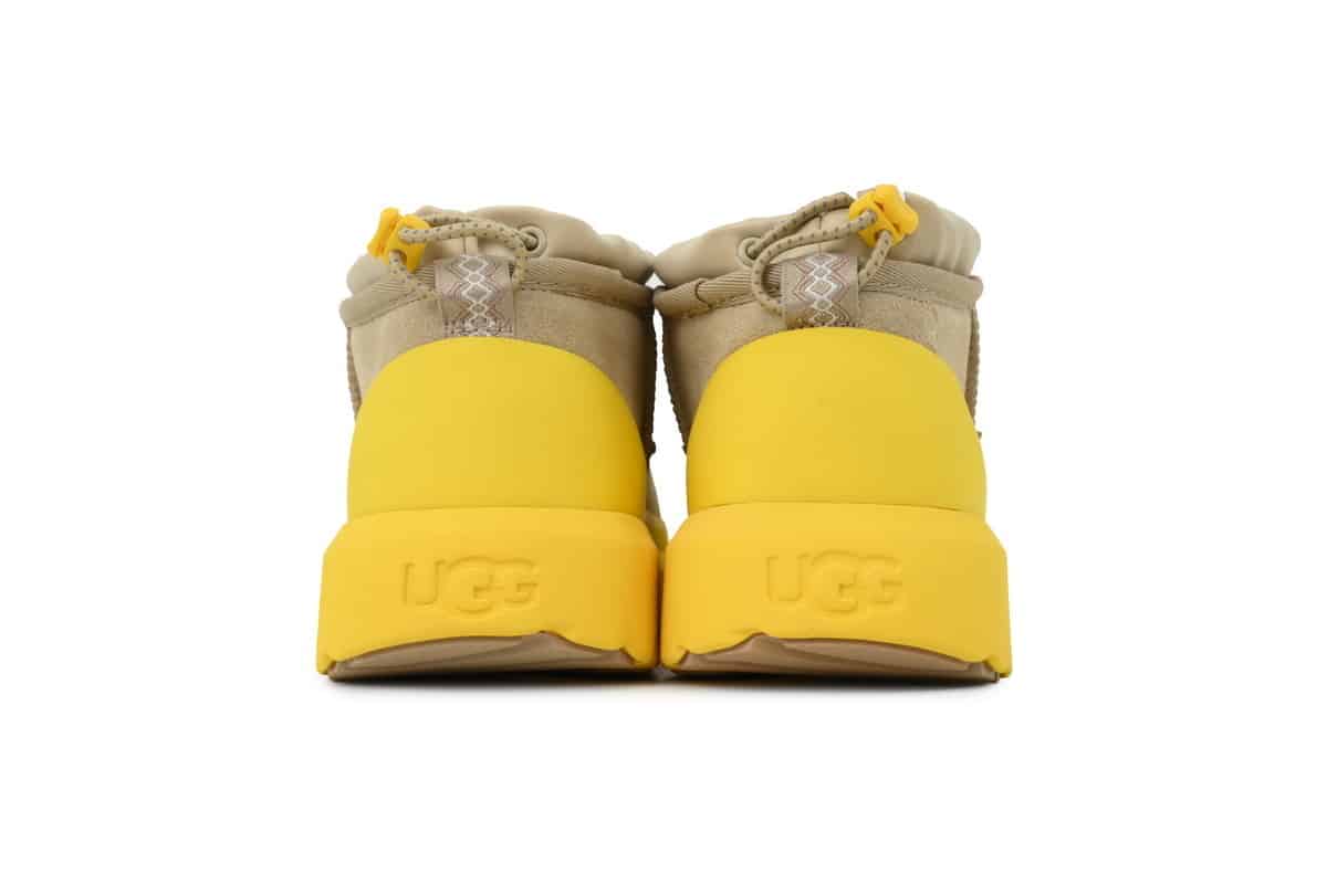 UGG Clasic Hybrid Ghete - prezentare produs