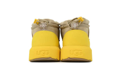 UGG Clasic Hybrid Ghete - prezentare produs
