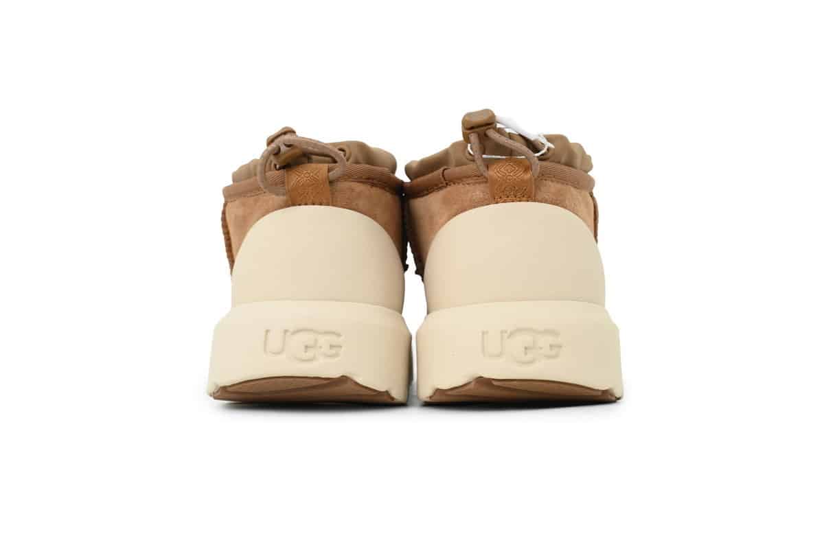 UGG Clasic Hybrid Ghete - prezentare produs