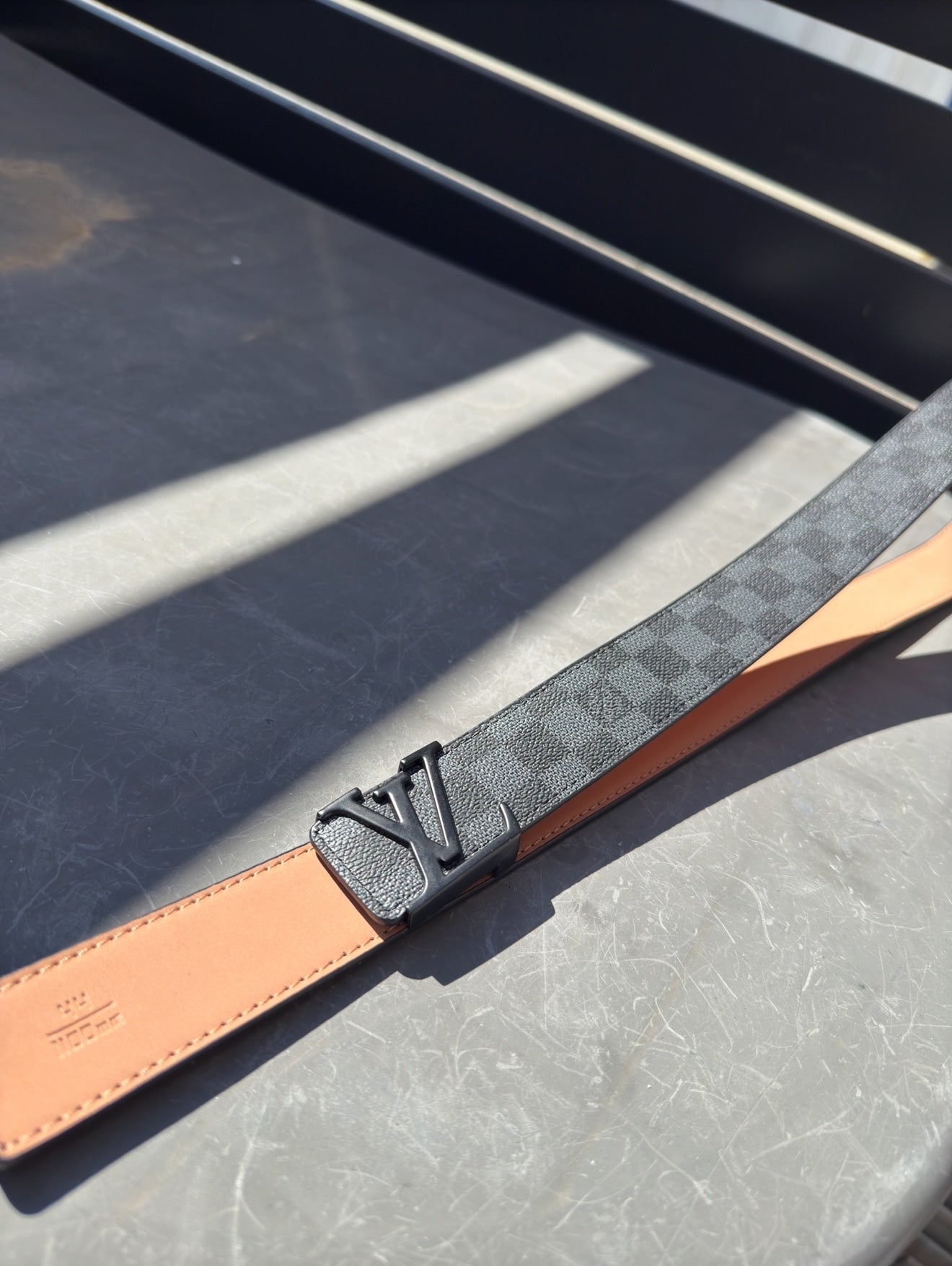 Louis Vuitton Curea LV Piele 100 L 105 110 Cm - prezentare produs