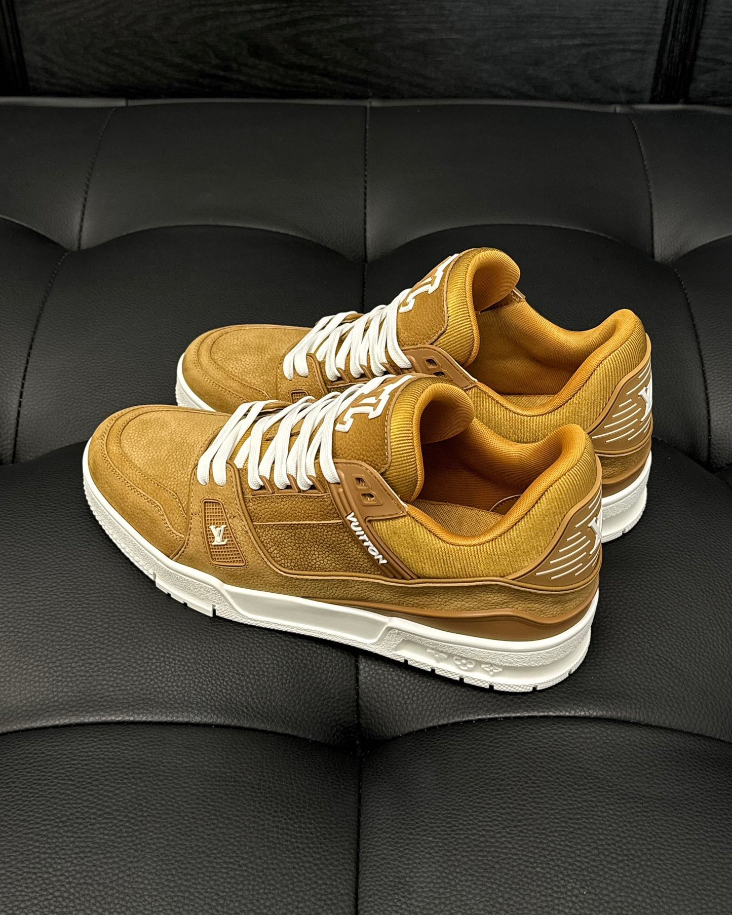 Louis Vuitton LV 600a Maro Pantofi sport - prezentare produs