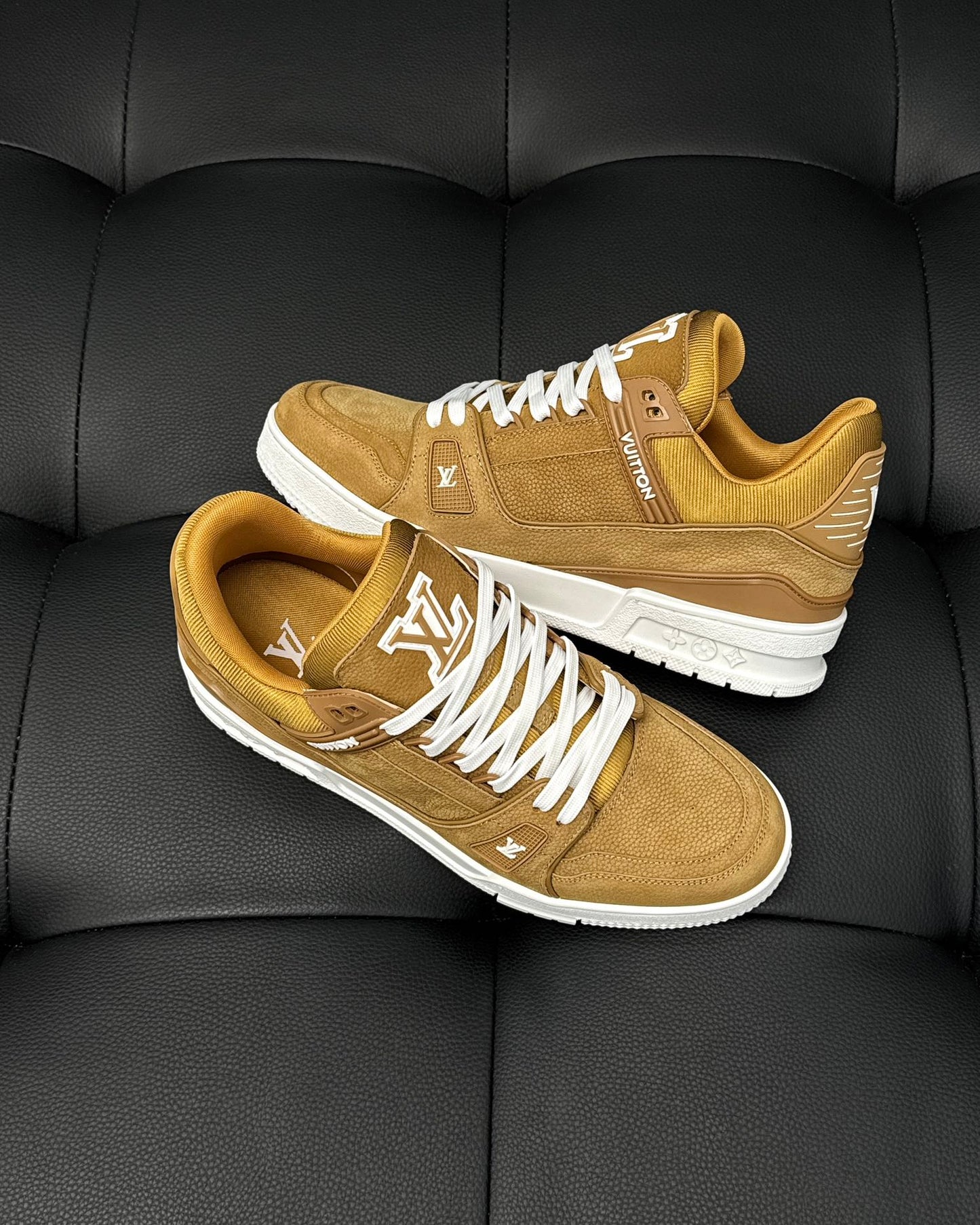 Louis Vuitton LV 600a Maro Pantofi sport - prezentare produs
