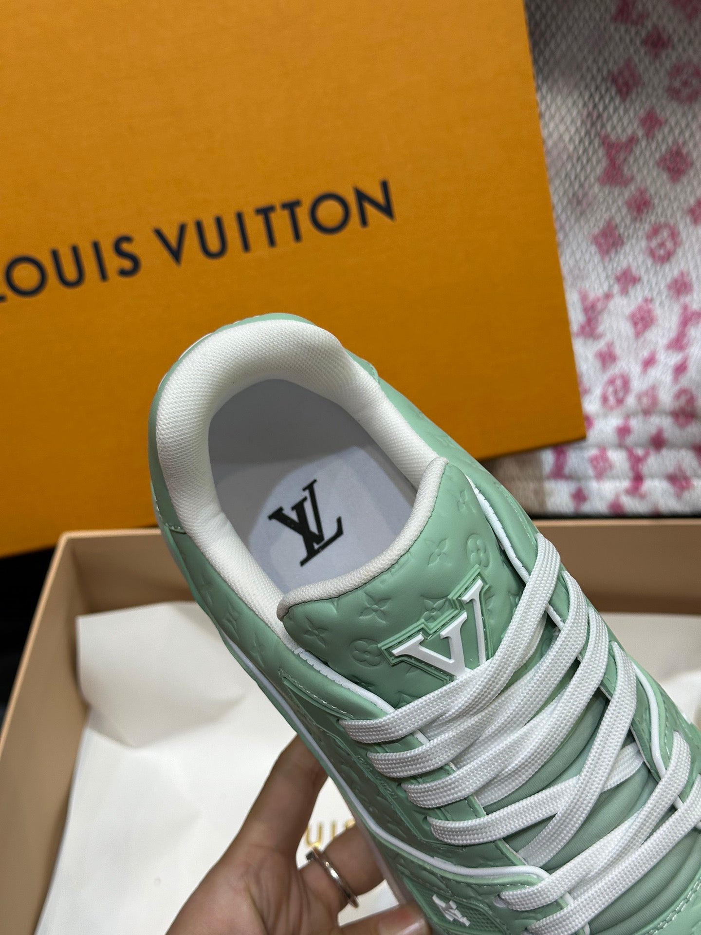 Louis Vuitton LV 600a Verde Pantofi sport - prezentare produs
