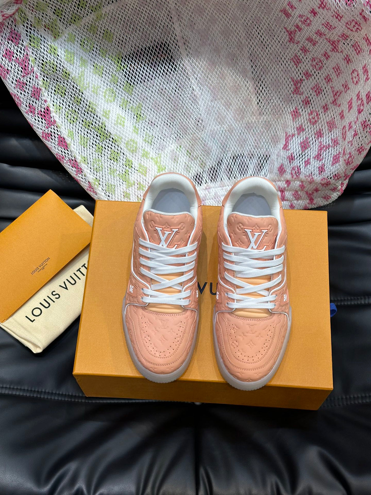 Louis Vuitton LV 600a Portocaliu Pantofi sport - prezentare produs