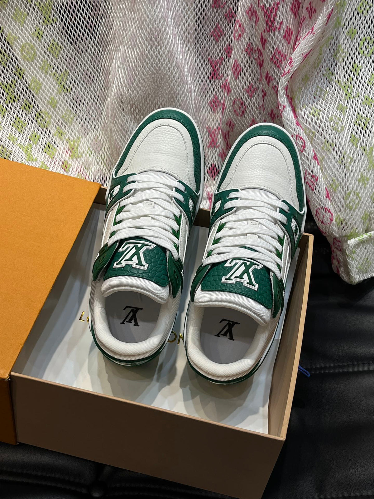 Louis Vuitton LV 600a Verde Alb Pantofi sport - prezentare produs