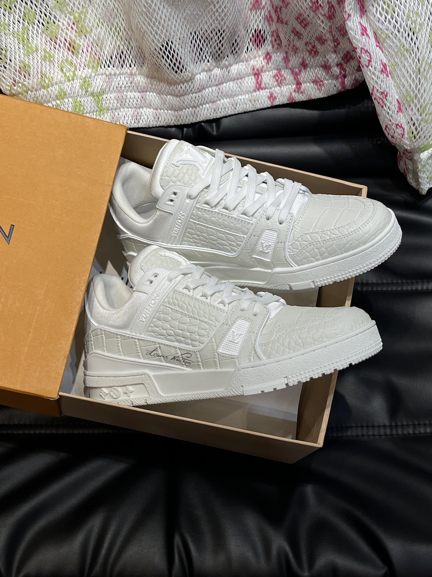 Louis Vuitton LV 600a Alb Pantofi sport - prezentare produs